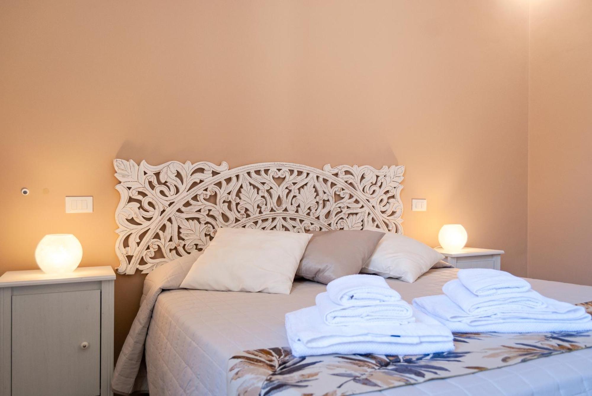 La Pigna Bianca Suites Lecce Ngoại thất bức ảnh
