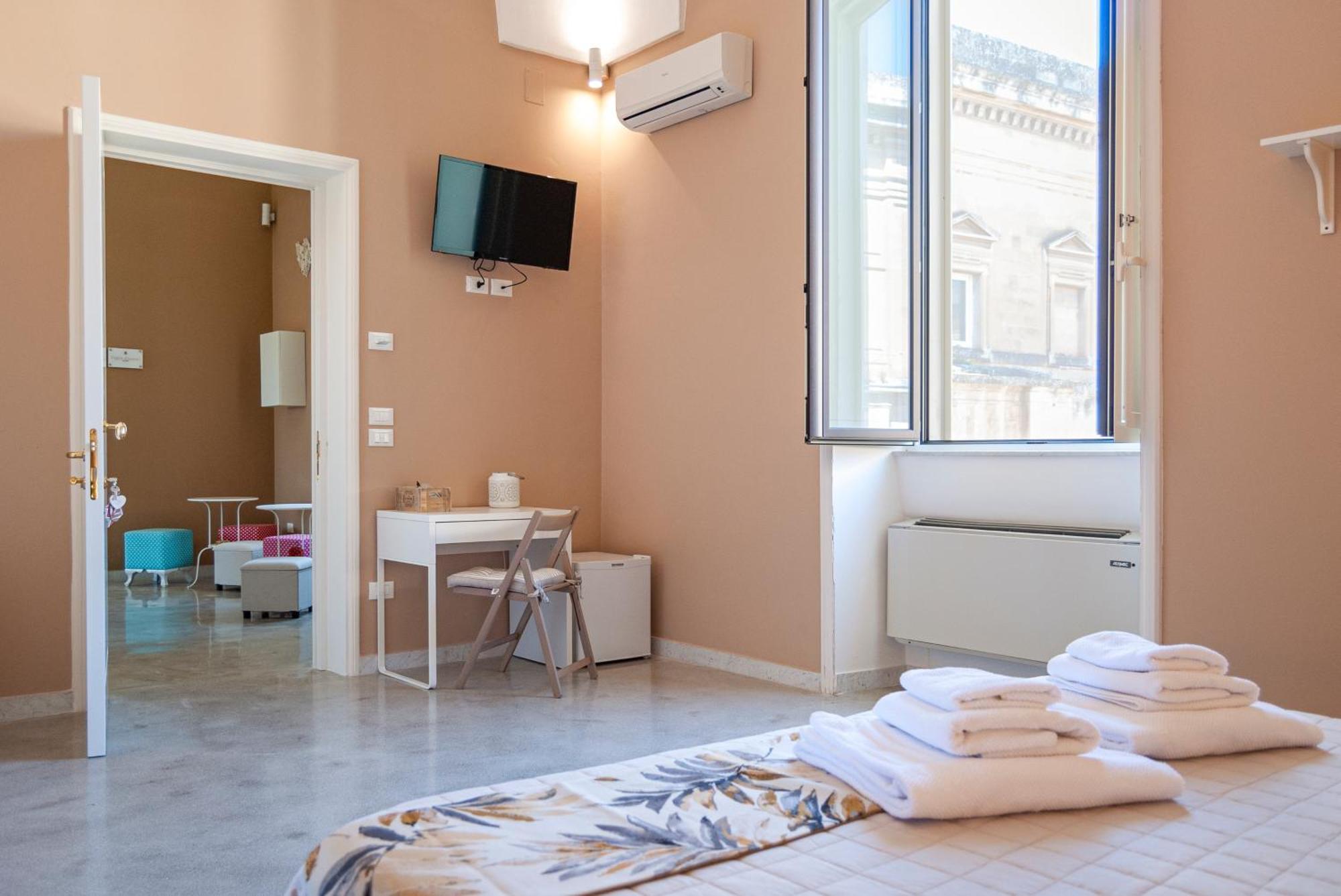 La Pigna Bianca Suites Lecce Ngoại thất bức ảnh
