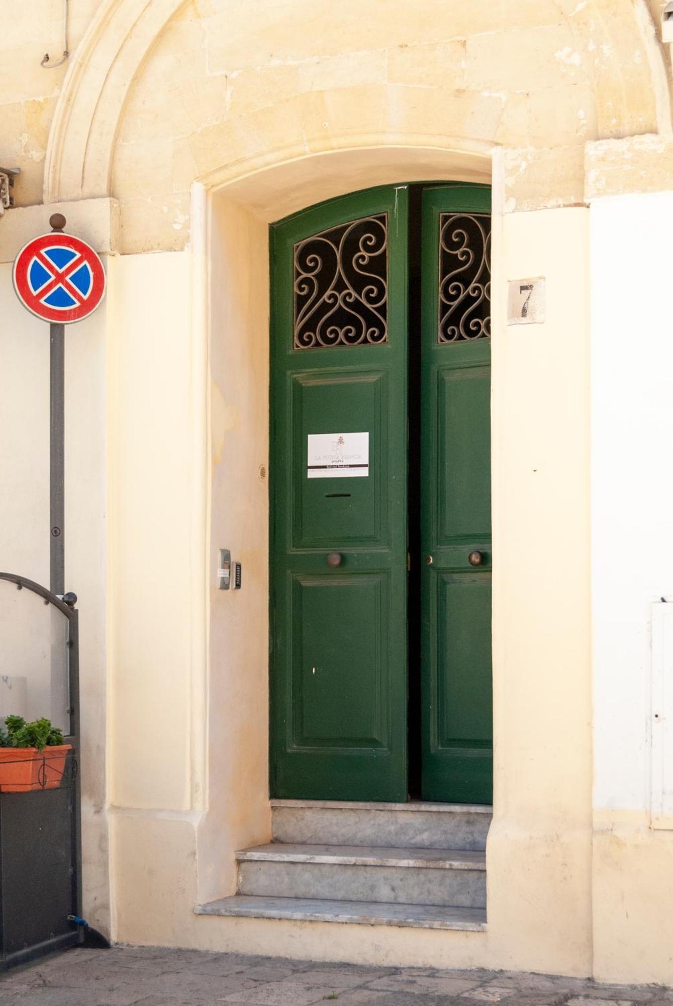 La Pigna Bianca Suites Lecce Ngoại thất bức ảnh
